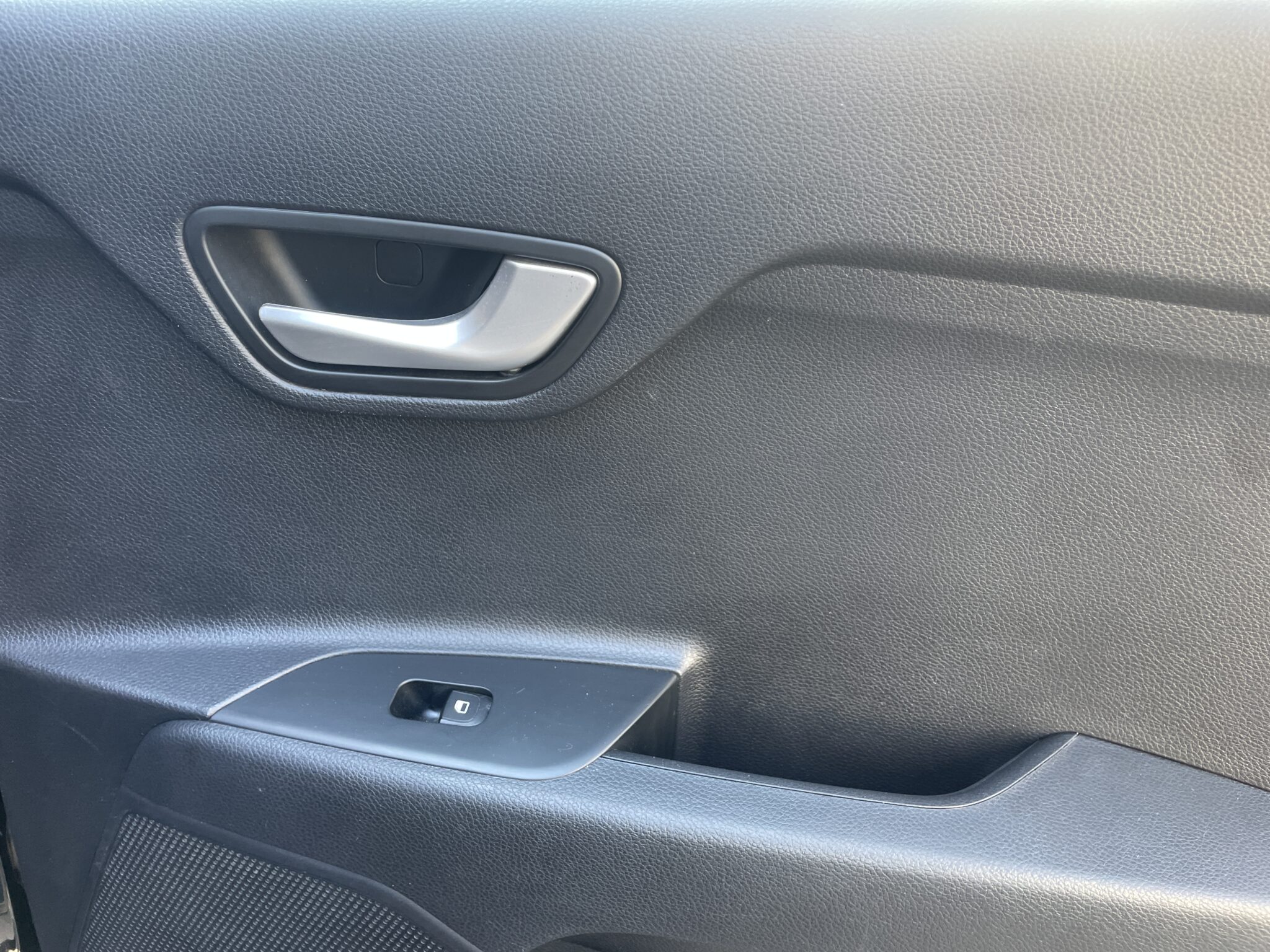 28 ACCESSORI KIASTONIC_BENZINA_MANUALE